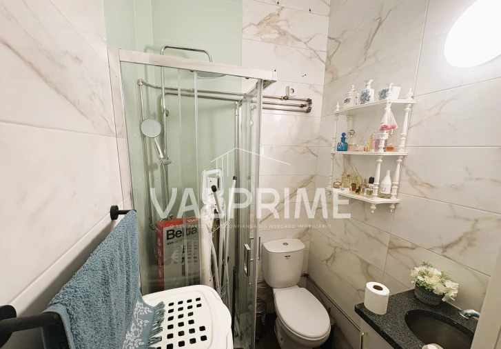 Apartamento T2 para Venda em Rio Tinto Foto 8