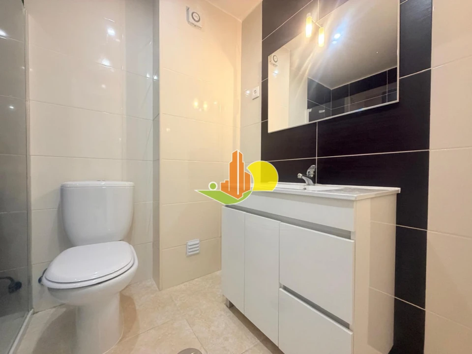Apartamento T3 para Arrendamento em Buarcos Foto 14