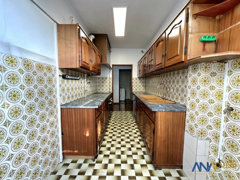 Apartamento T3 para Venda em Abraveses Foto 6