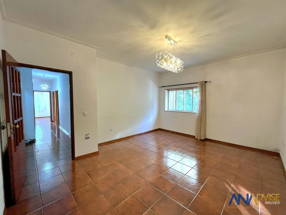 Apartamento T3 para Venda em Abraveses Foto 2