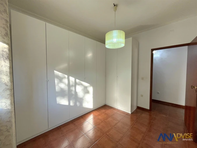 Apartamento T3 para Venda em Abraveses Foto 16