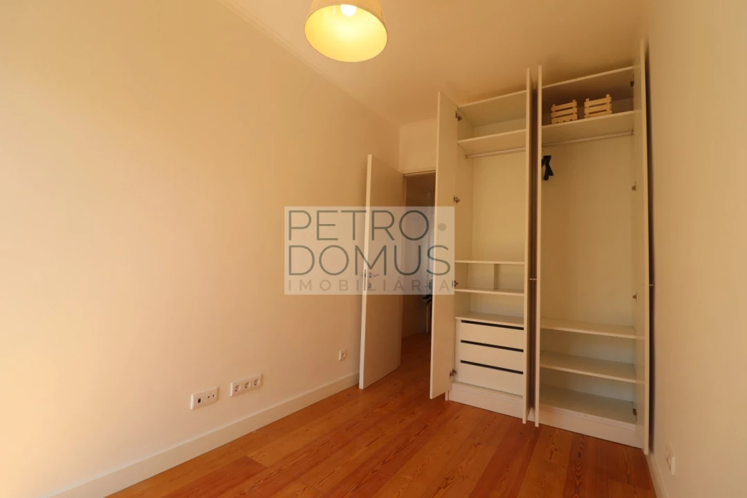 Apartamento para Venda em Algés, Linda-A-Velha e Cruz Quebrada-Dafundo Foto 25