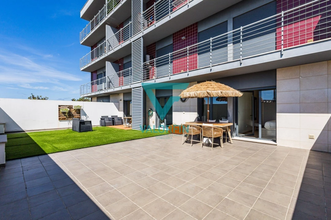 Apartamento T2 para Venda em Marinha Grande Foto 12