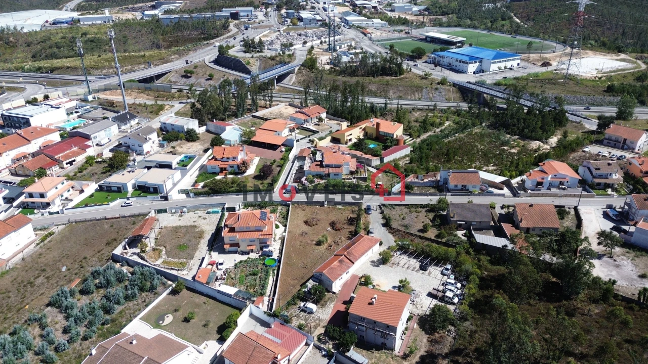 Terreno para Venda em Leiria, Pousos, Barreira e Cortes Foto 3