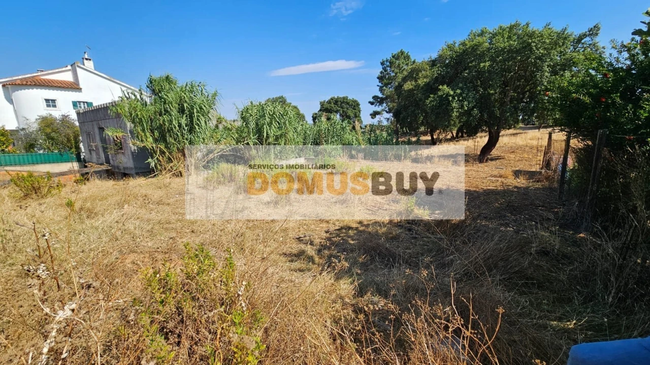 Terreno para Venda em Santo Antonio da Charneca Foto 3