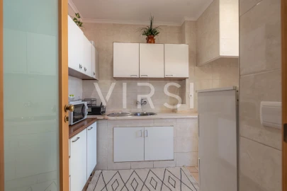 Apartamento T4 para Venda em Sé Nova, Santa Cruz, Almedina e São Bartolomeu