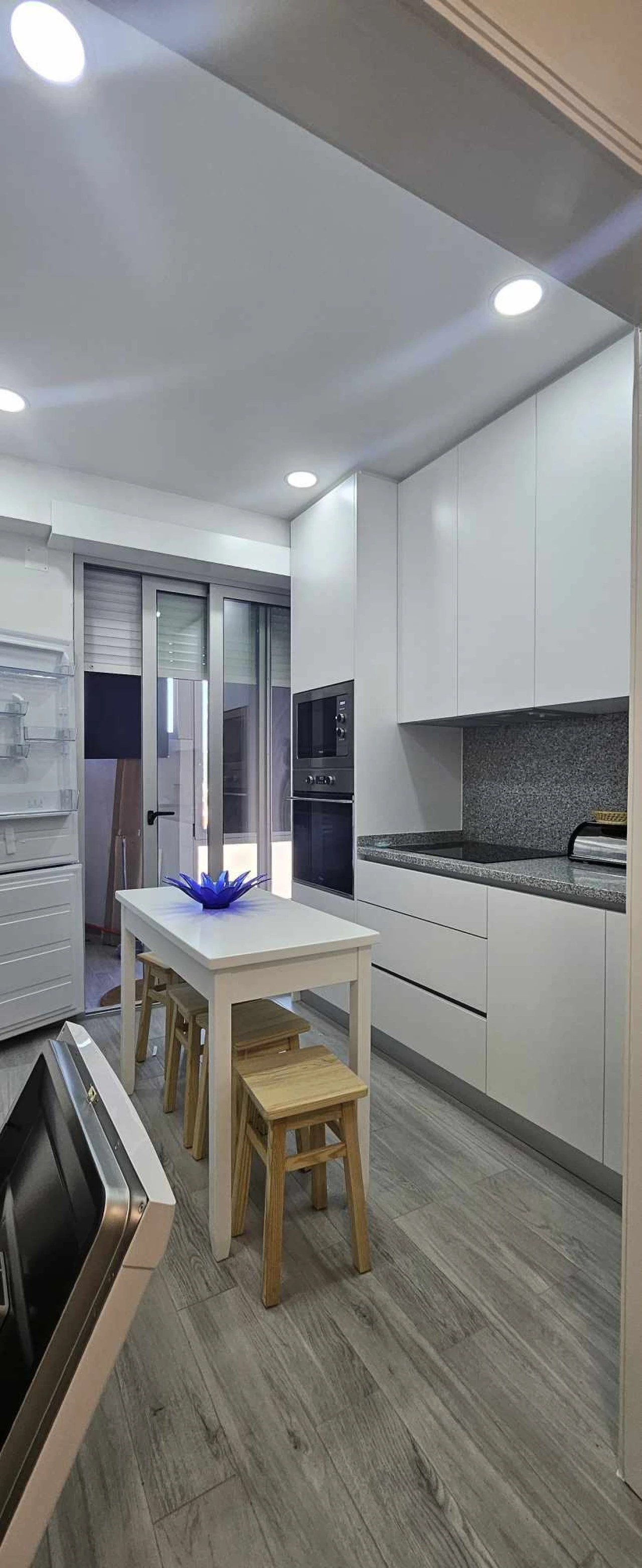Apartamento T3 para Venda em São João Baptista e Santa Maria dos Olivais Foto 1