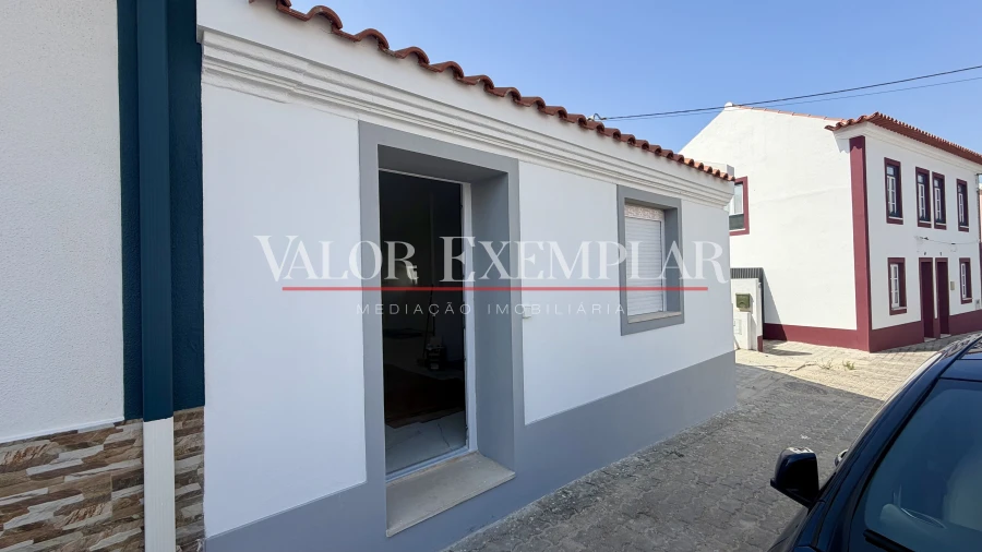 Moradia T1 para Venda em Couço Foto 2