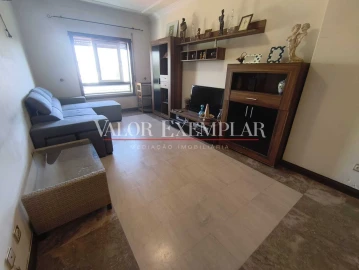 Apartamento T2 para Venda em União das Freguesias de Setúbal