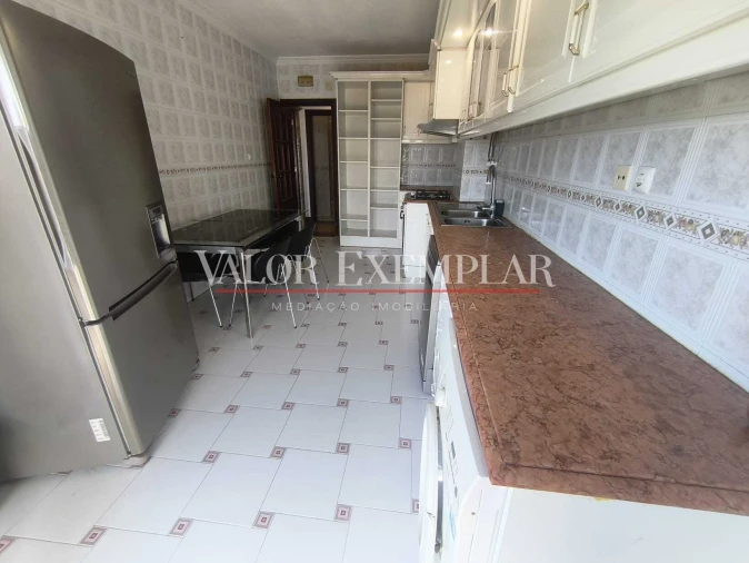 Apartamento T2 para Venda em União das Freguesias de Setúbal Foto 7