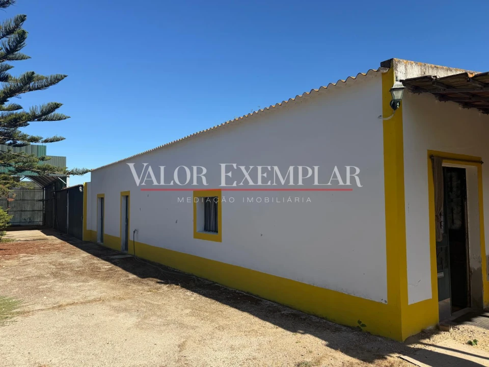 Quinta T1 para Venda em Atalaia e Alto Estanqueiro-Jardia Foto 4
