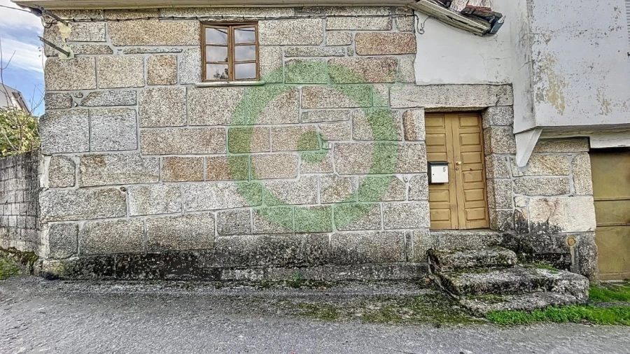 Moradia T3 para Venda em Fornos do Pinhal