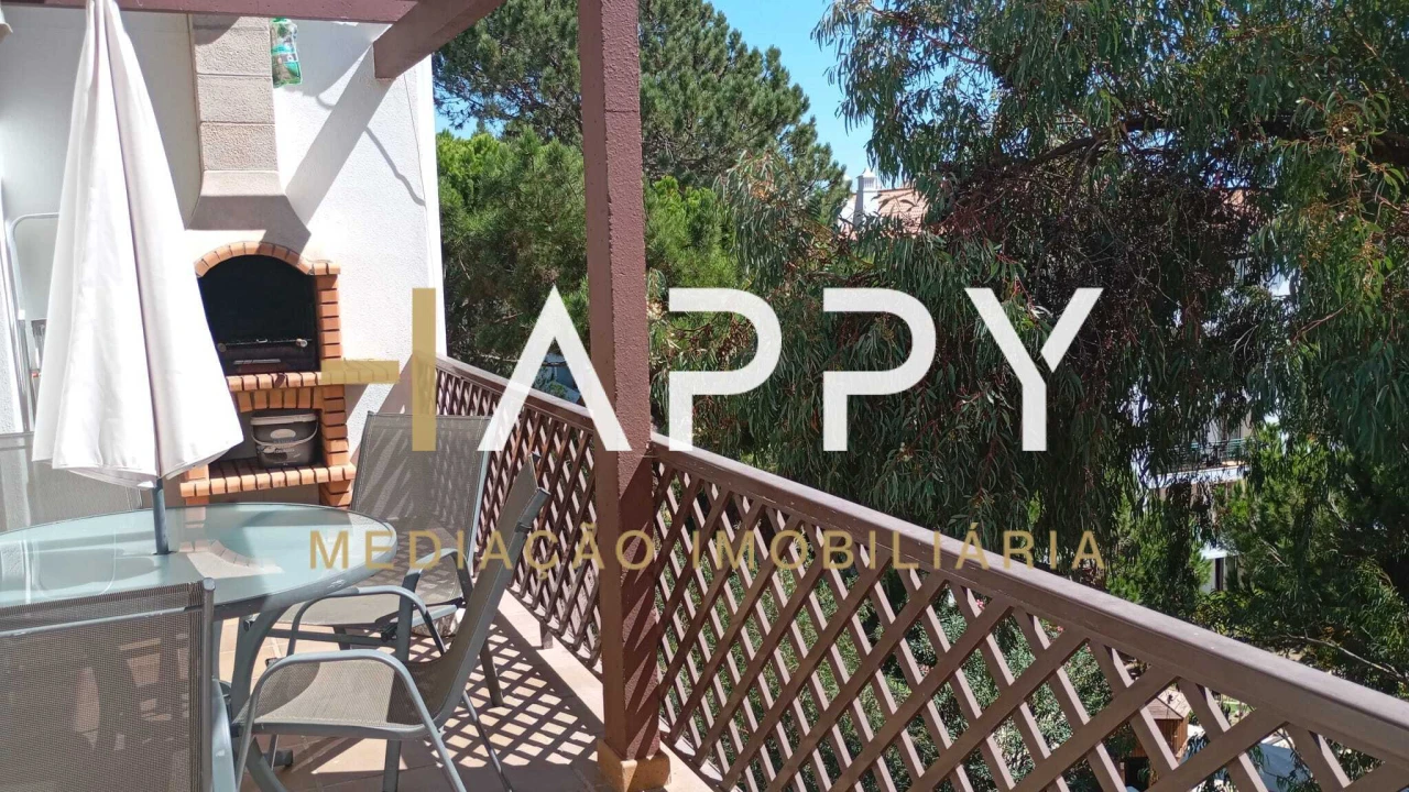 Apartamento T2 para Venda em Albufeira e Olhos de Água Foto 2