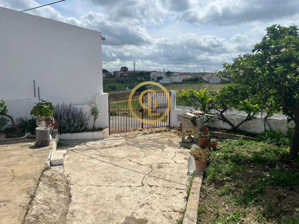 Moradia T2 para Venda em Giões Foto 6