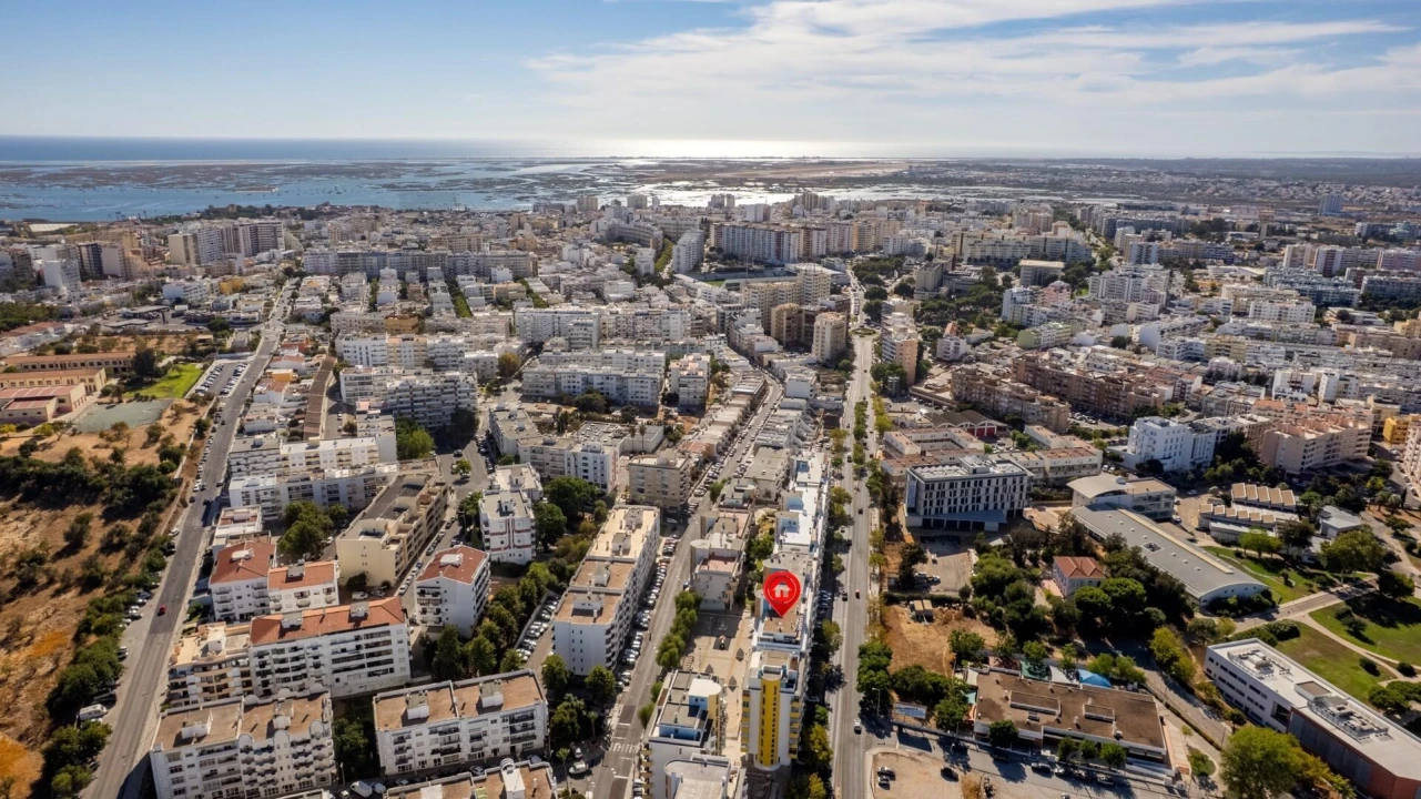 Apartamento T1 para Venda em Faro (Sé e São Pedro) Foto 4