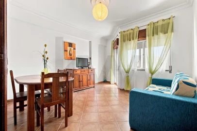 Apartamento T1 para Venda em Faro (Sé e São Pedro)