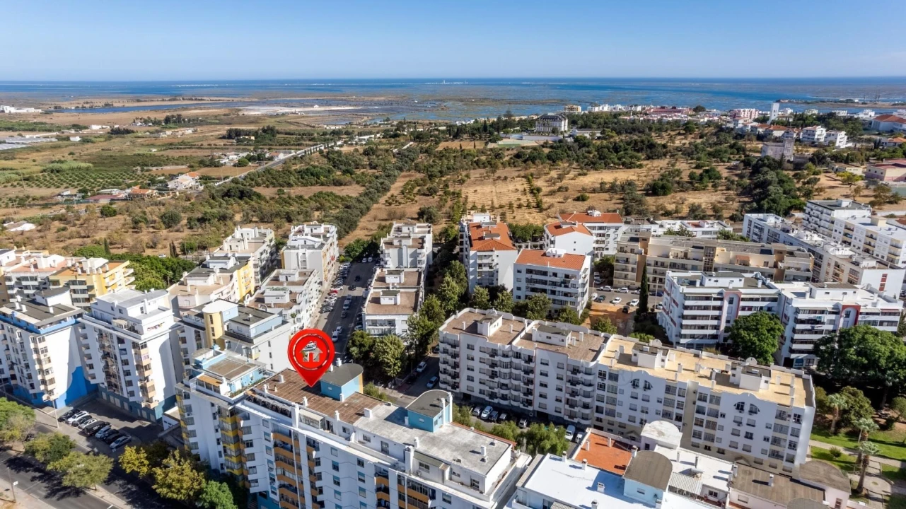 Apartamento T1 para Venda em Faro (Sé e São Pedro) Foto 3