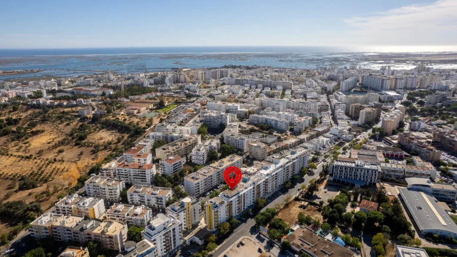 Apartamento T1 para Venda em Faro (Sé e São Pedro)