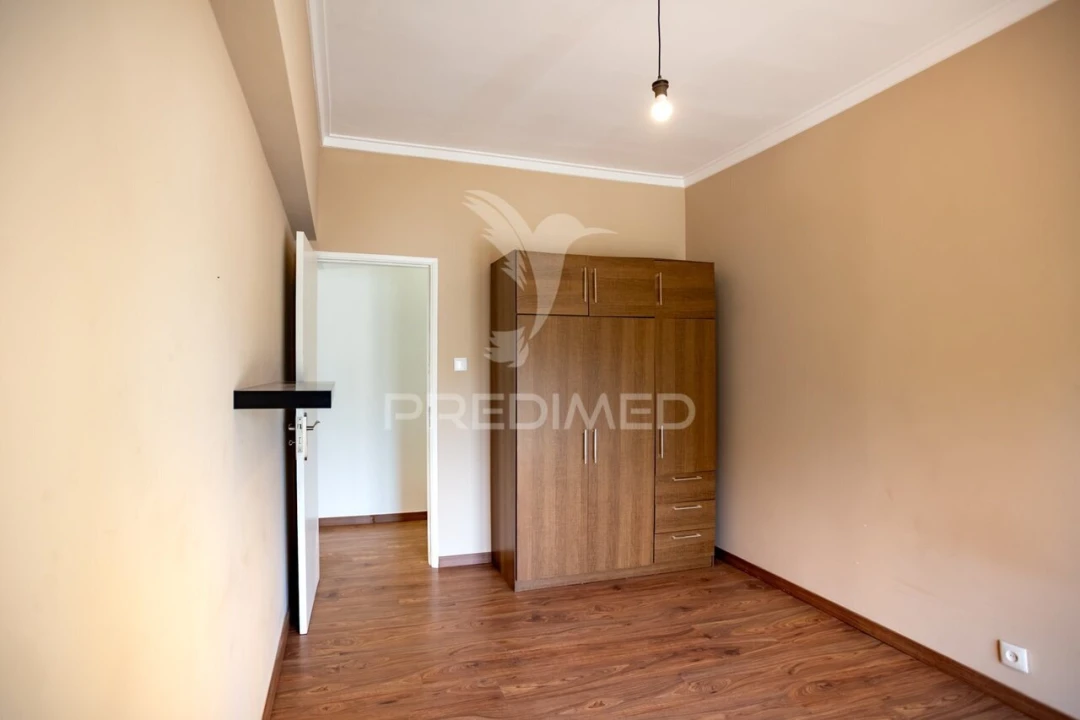 Apartamento T2 para Venda em Amora Foto 24
