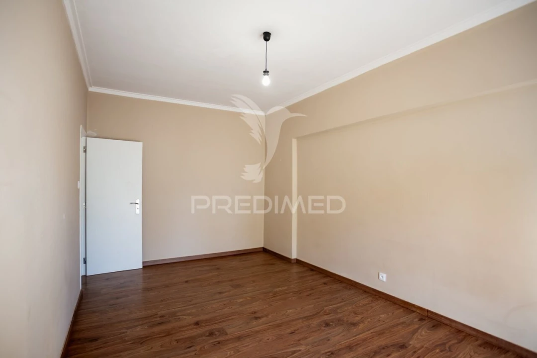 Apartamento T2 para Venda em Amora Foto 27