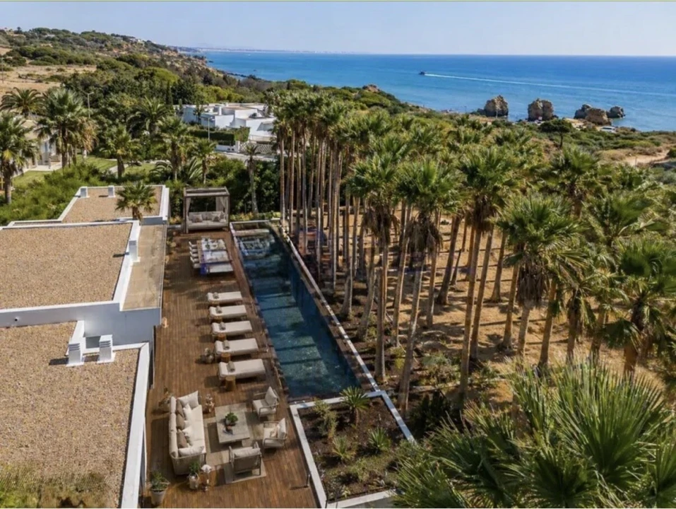 Moradia T3 para Venda em Albufeira e Olhos de Água Foto 1