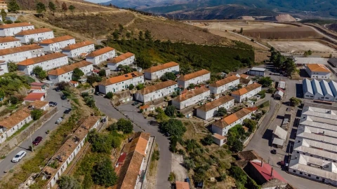Moradia T3 para Venda em Aldeia de São Francisco de Assis