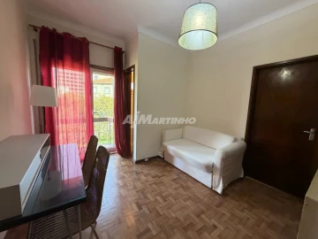 Apartamento T1 para Arrendamento em Lordelo do Ouro e Massarelos