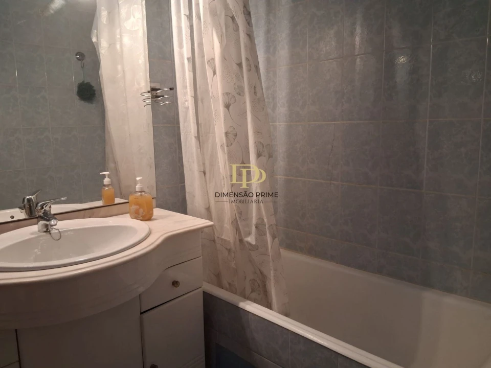 Apartamento T1 para Arrendamento em São Mamede de Infesta e Senhora da Hora Foto 10