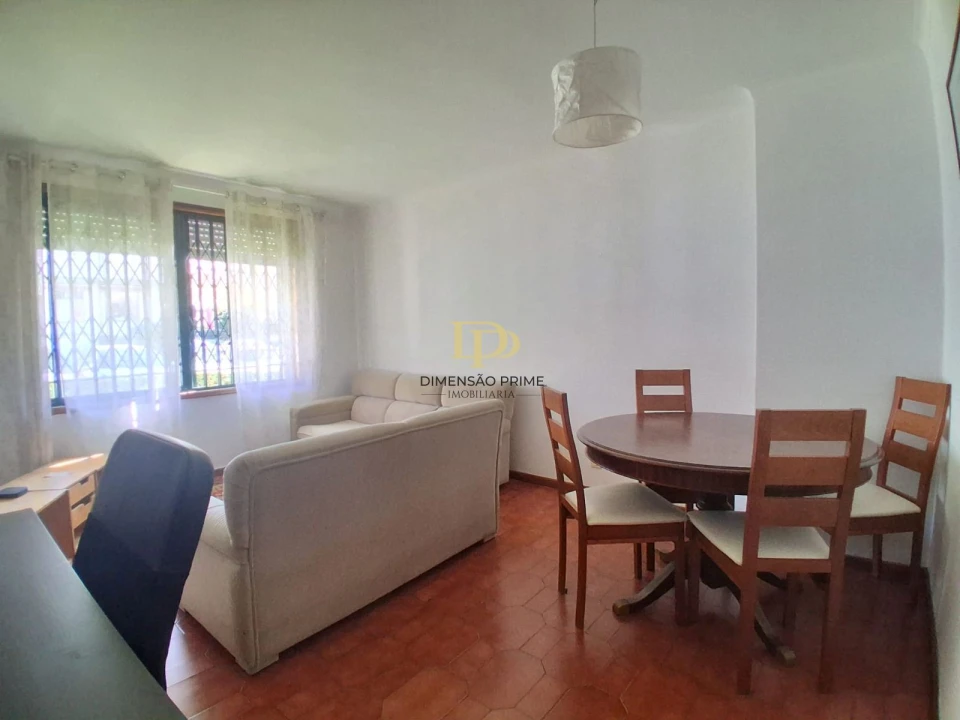 Apartamento T1 para Arrendamento em São Mamede de Infesta e Senhora da Hora Foto 2