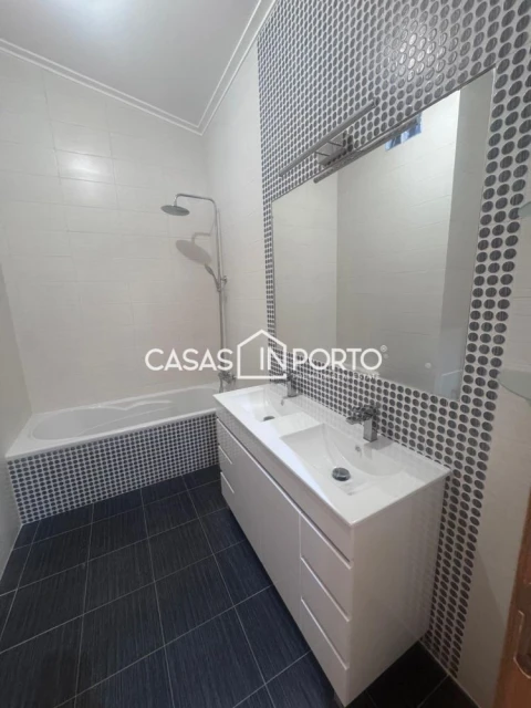 Apartamento T3 para Venda em Guia