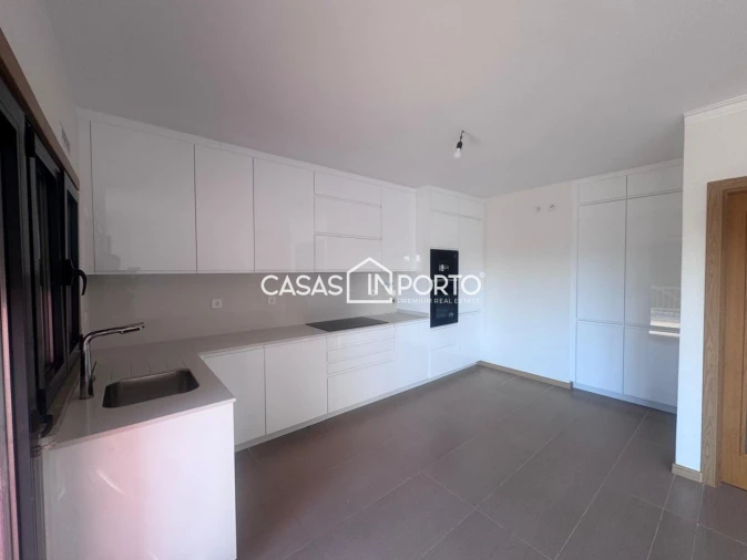 Apartamento T3 para Venda em Guia Foto 6