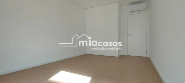 Apartamento T1 para Venda em Esgueira