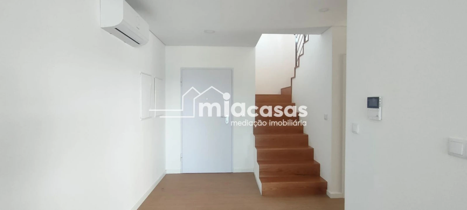 Apartamento T1 para Venda em Esgueira Foto 16