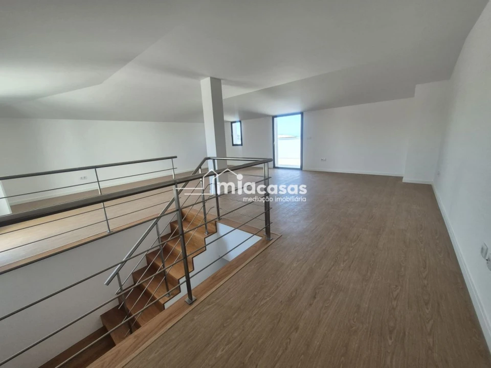 Apartamento T1 para Venda em Esgueira Foto 17