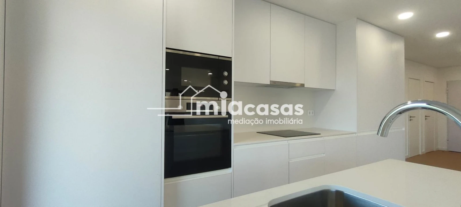 Apartamento T1 para Venda em Esgueira Foto 7