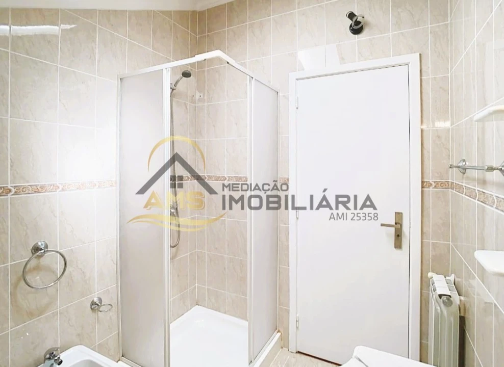 Moradia T3 para Venda em Arões (Santa Cristina) Foto 43