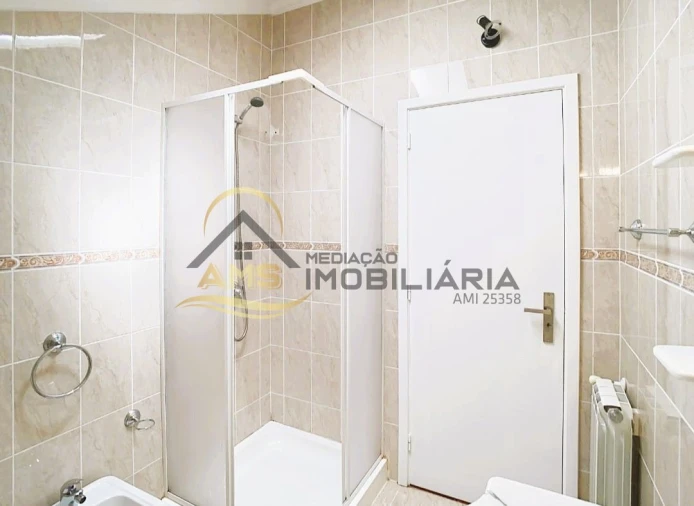 Moradia T3 para Venda em Arões (Santa Cristina) Foto 43