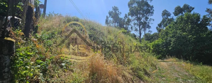 Terreno para Venda em Estorãos