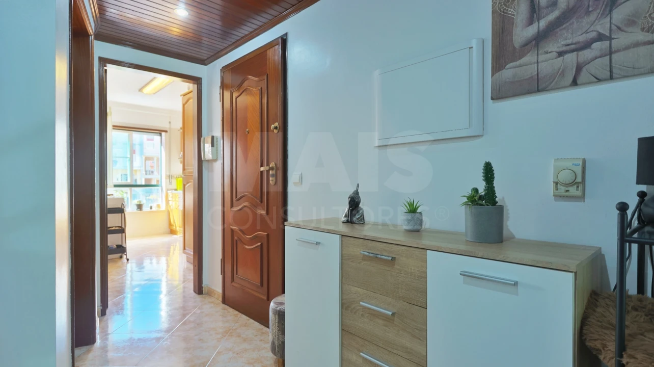 Apartamento T2 para Venda em Barreiro e Lavradio Foto 8