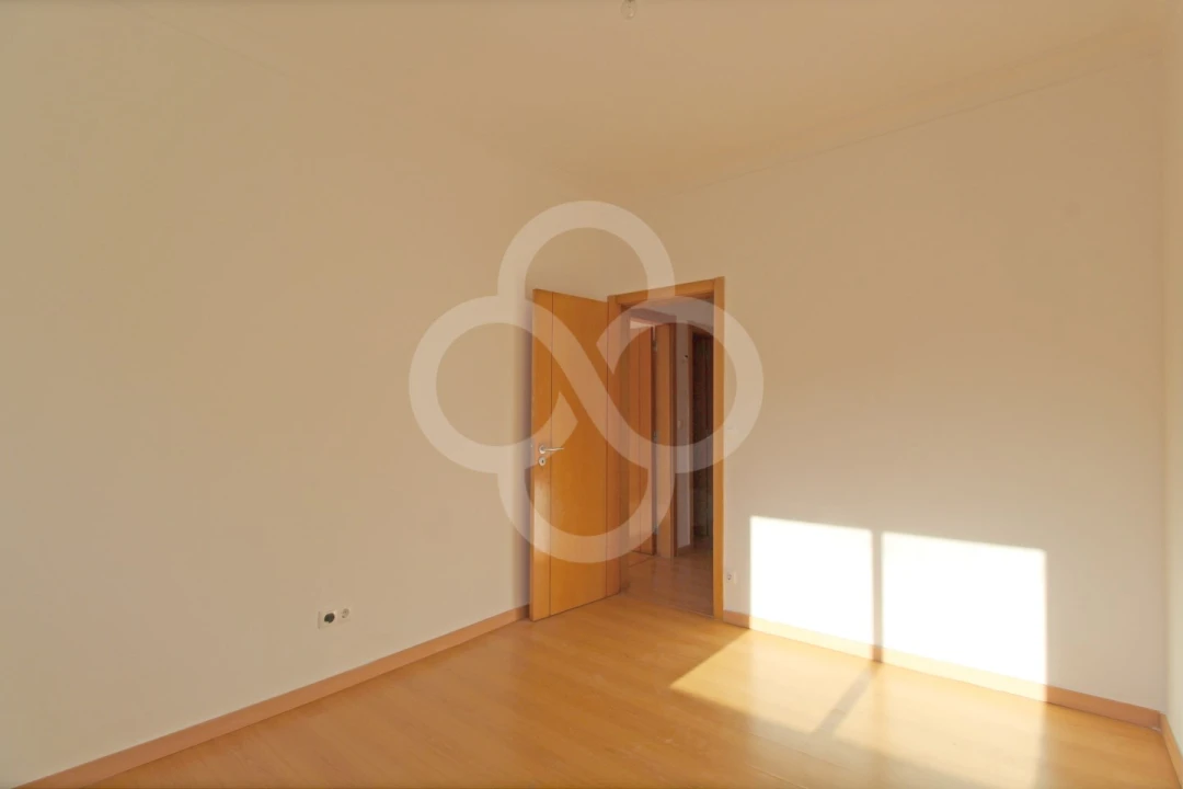 Apartamento T3 para Venda em Penha de França Foto 10