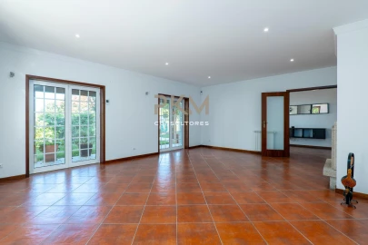 Moradia T4 para Venda em Amarante (São Gonçalo), Madalena, Cepelos e Gatão