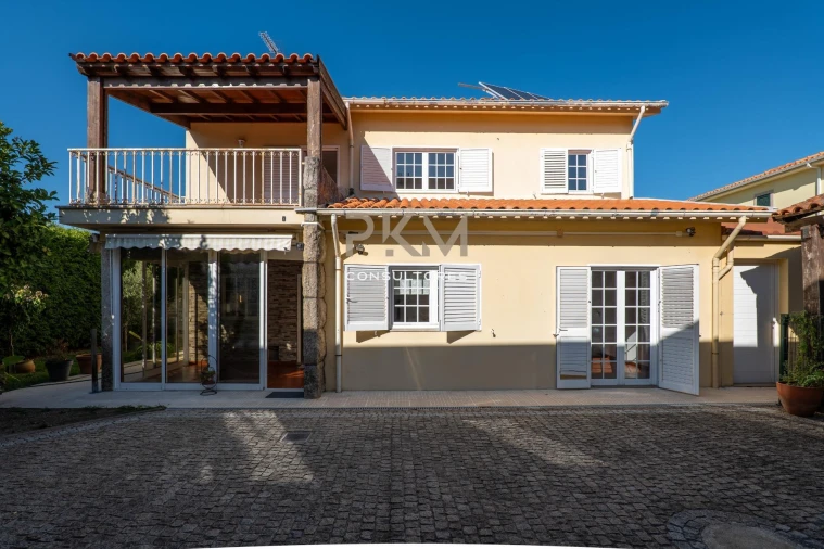 Moradia T4 para Venda em Amarante (São Gonçalo), Madalena, Cepelos e Gatão Foto 2