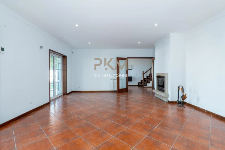 Moradia T4 para Venda em Amarante (São Gonçalo), Madalena, Cepelos e Gatão Foto 6