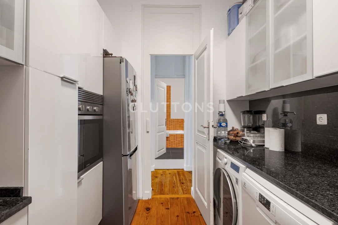 Apartamento T3 para Venda em Santo António Foto 7