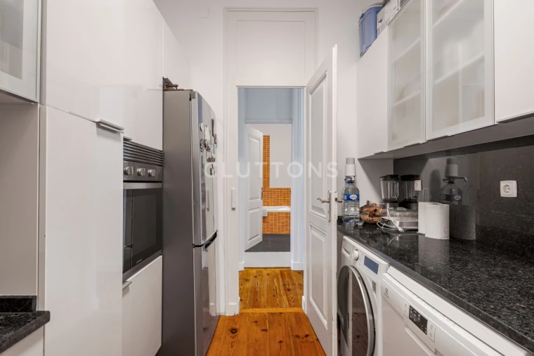 Apartamento T3 para Venda em Santo António Foto 7