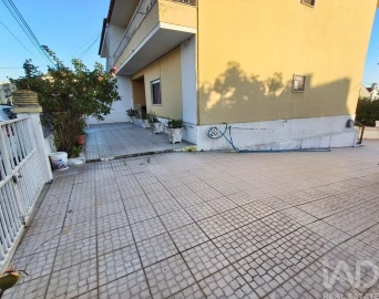 Apartamento T2 para Venda em Moita