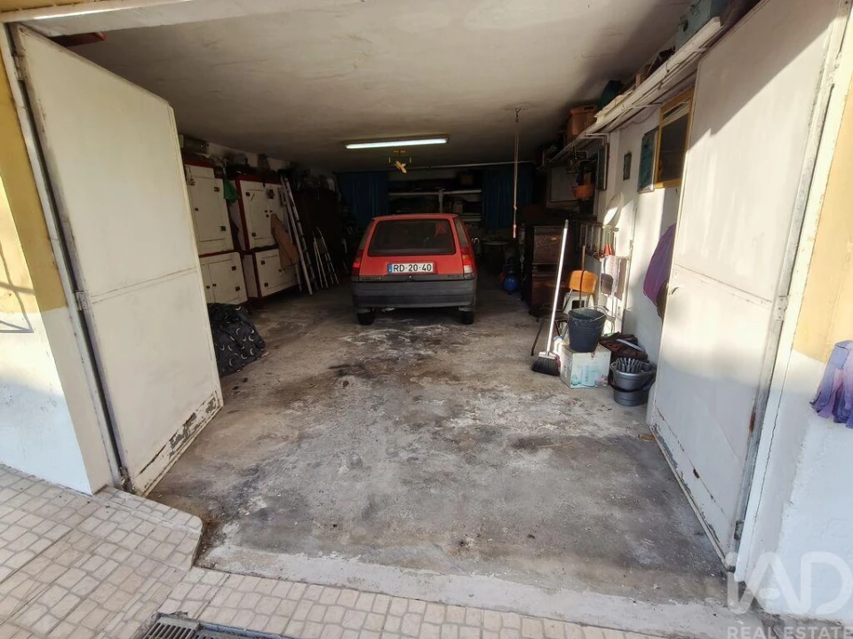 Apartamento T2 para Venda em Moita Foto 35