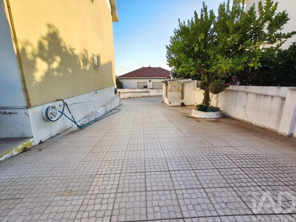 Apartamento T2 para Venda em Moita Foto 5
