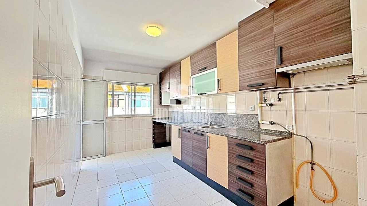 Apartamento T3 para Venda em Montijo e Afonsoeiro Foto 27