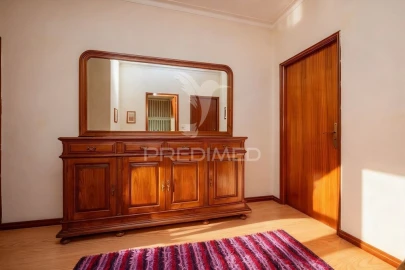 Apartamento T3 para Venda em Braga (Maximinos, Sé e Cividade)